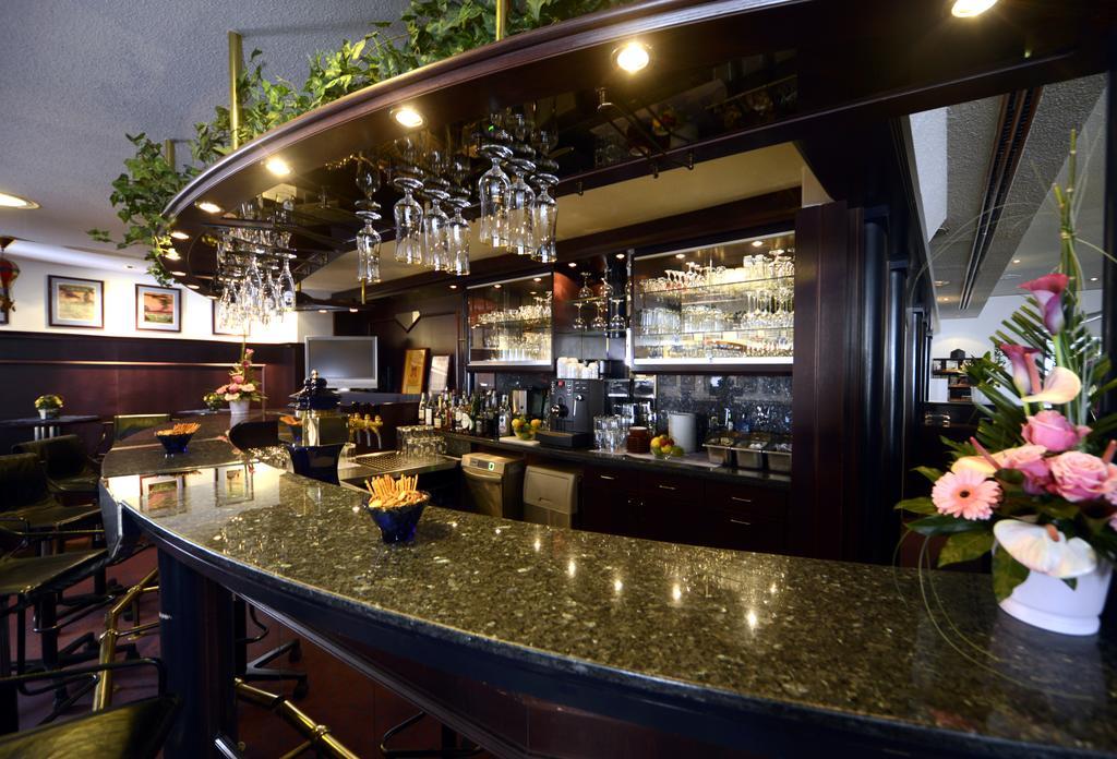 Hotel Bavaria Brehna Extérieur photo