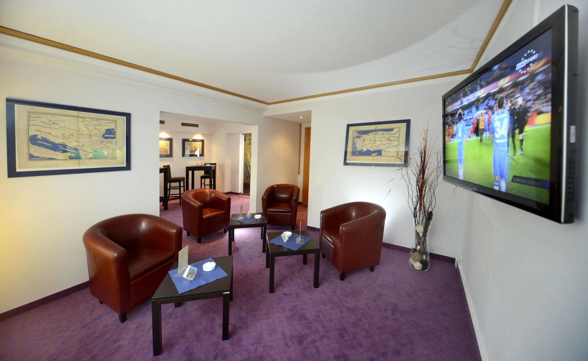 Hotel Bavaria Brehna Extérieur photo